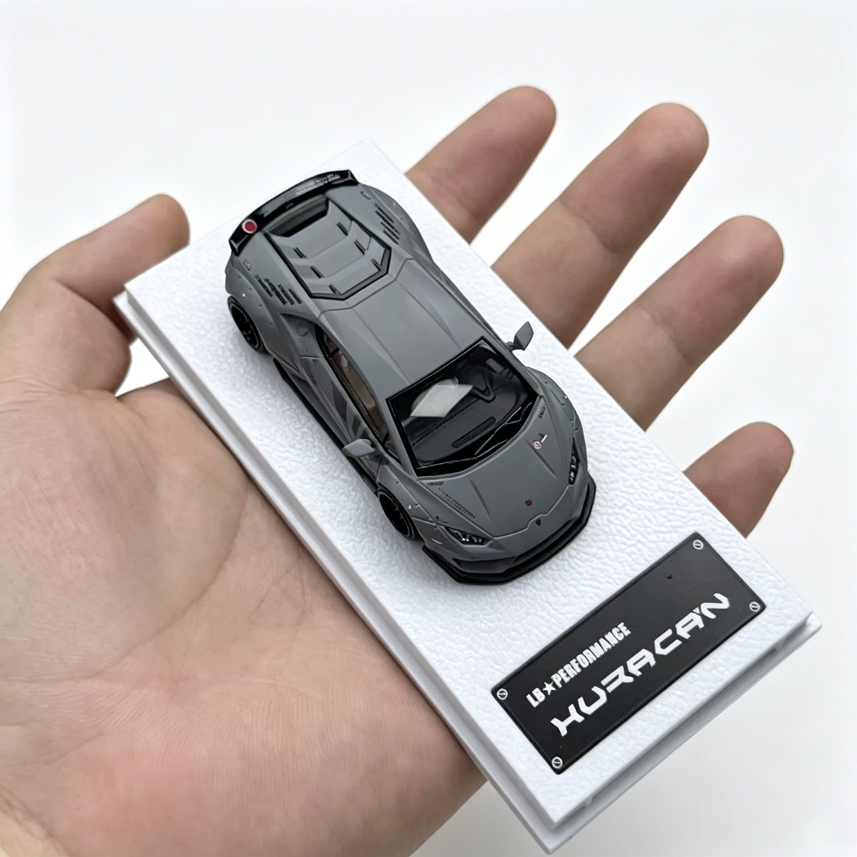MJ Model 1:64 Lamborghini Hura - Die Cast Car 1 64 avaliação e preço