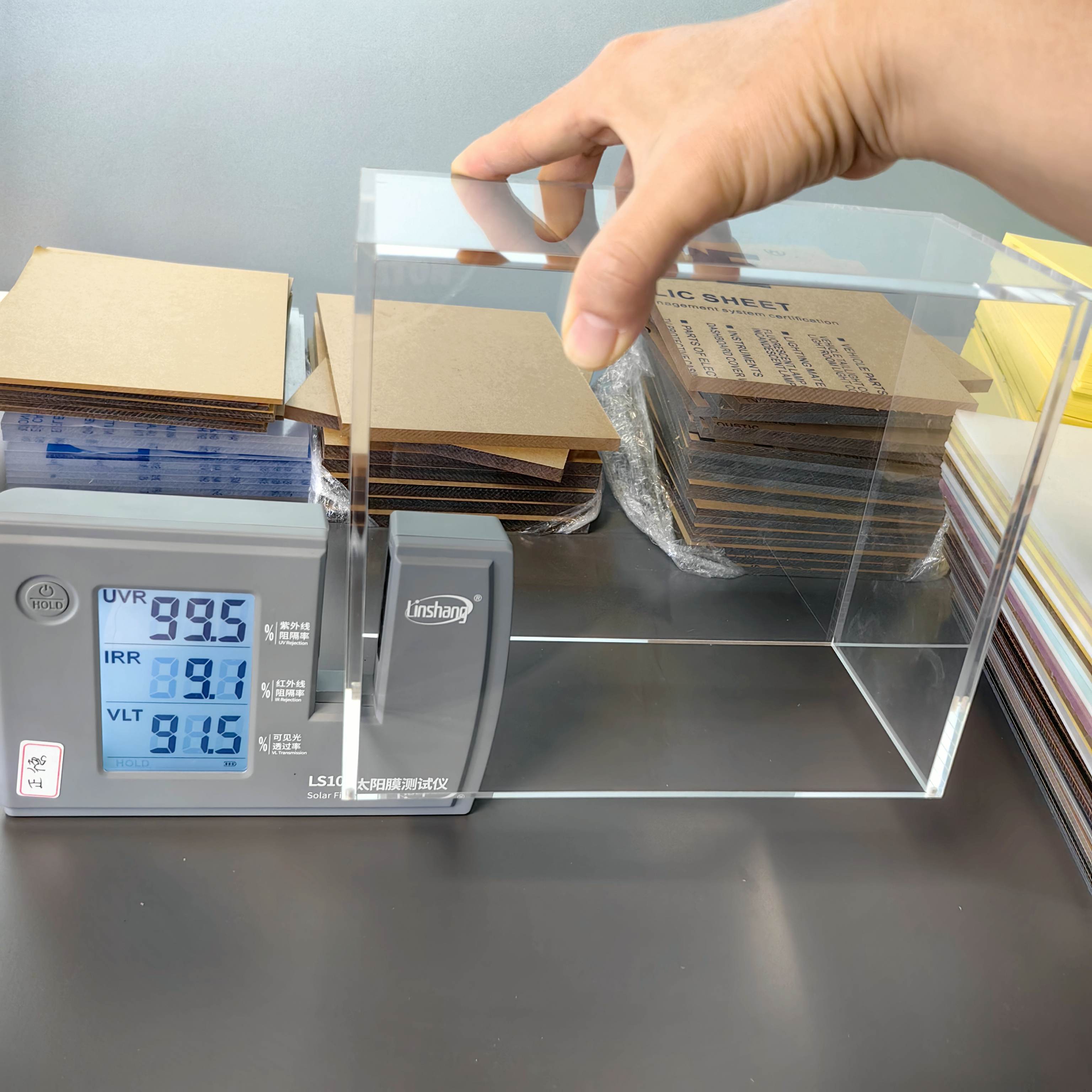 99% UV protection Magnetic Mod - Display Case Acrylic avaliação e preço