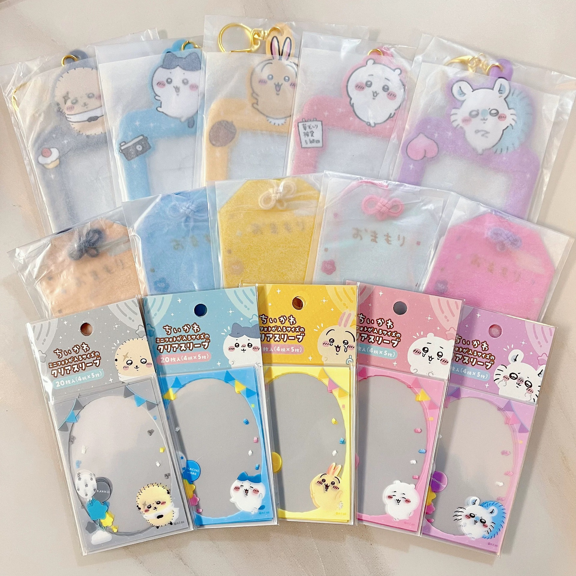 yiji Usagi Hachiware Momonga C - Card Penny Sleeve avaliação e preço
